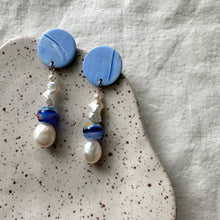 Load image into Gallery viewer, freshwater pearl drops (gold filled)