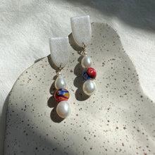 Load image into Gallery viewer, freshwater pearl drops (gold filled)
