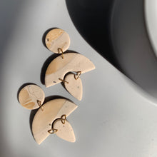 Load image into Gallery viewer, Beatrice (S)