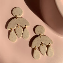 Load image into Gallery viewer, Bijou