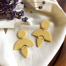 Load image into Gallery viewer, Beatrice (S)