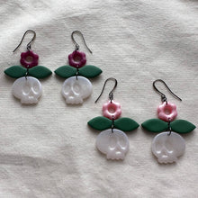 Load image into Gallery viewer, Blooming Skulls