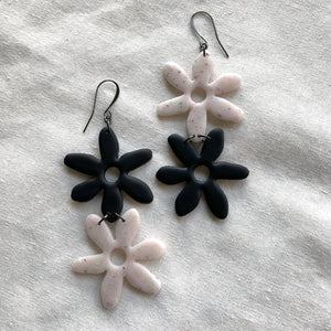 daisy duo (L)