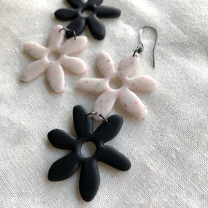 daisy duo (L)