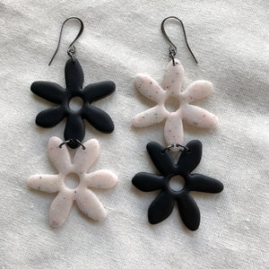 daisy duo (L)